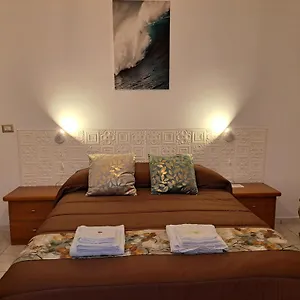  Apartment Holidays At The Dock - Airport